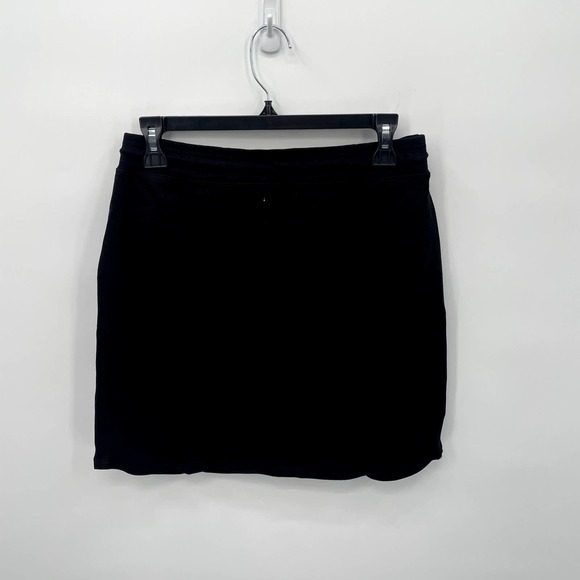 SUNDRY FOR EVEREVE Sunday Skirt with Bungee Drawcord in Black // 2 (M) - Picture 10 of 10